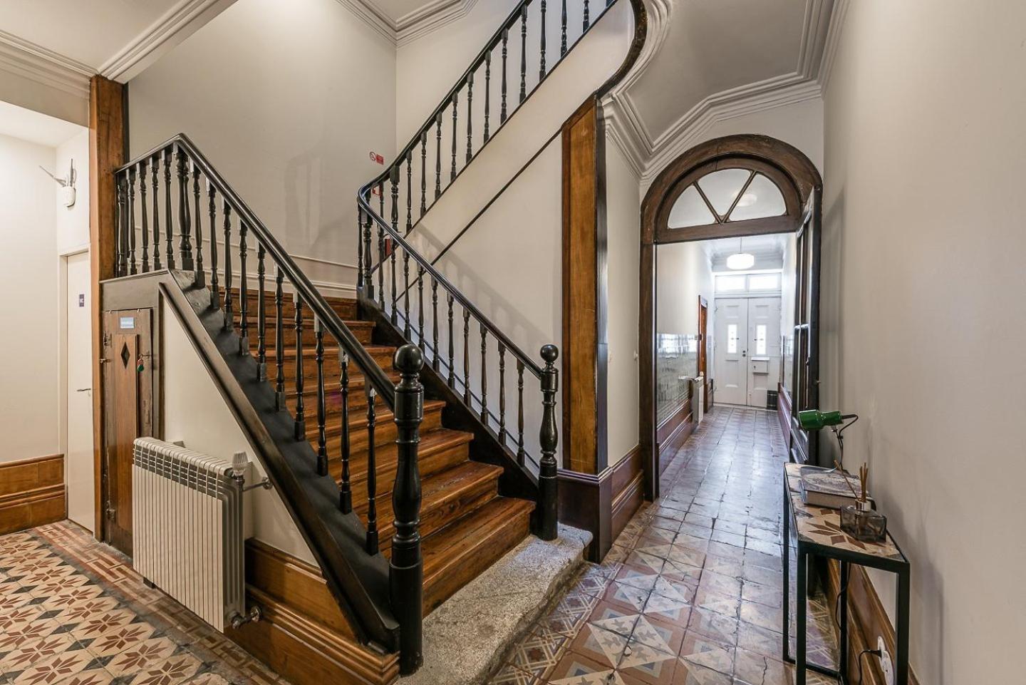 Guestready - Cedofeita Pool Suites Porto Kültér fotó