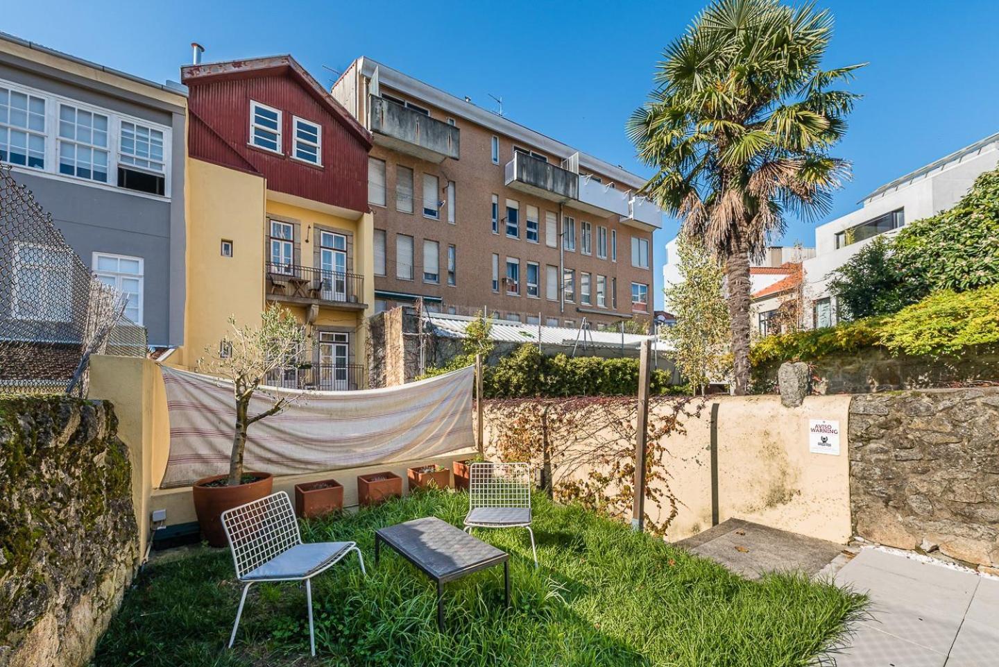 Guestready - Cedofeita Pool Suites Porto Kültér fotó
